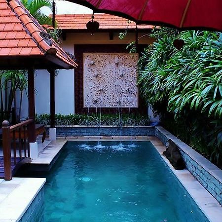 Villa Heliconia Seminyak Exterior foto