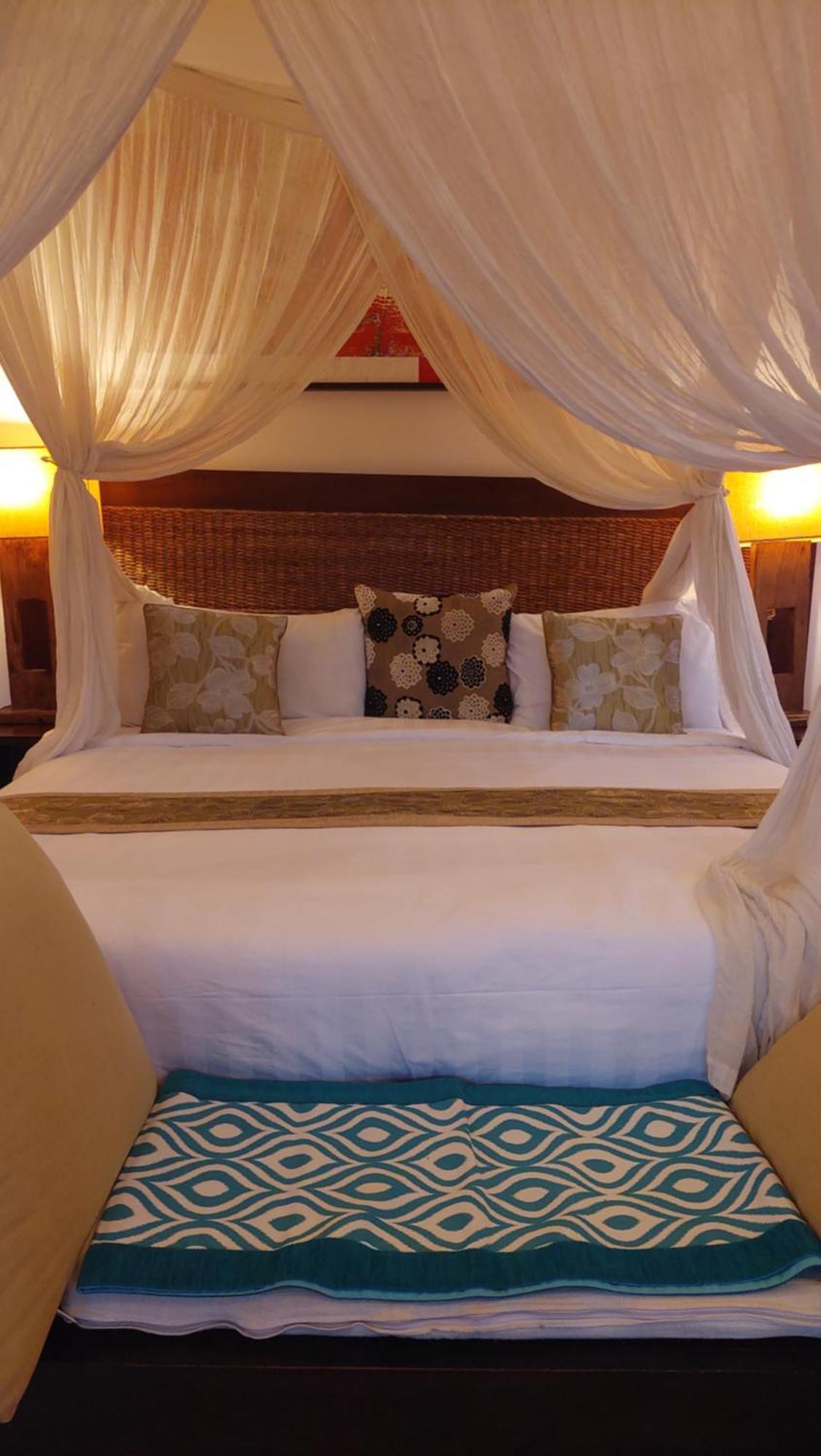 Villa Heliconia Seminyak Habitación foto