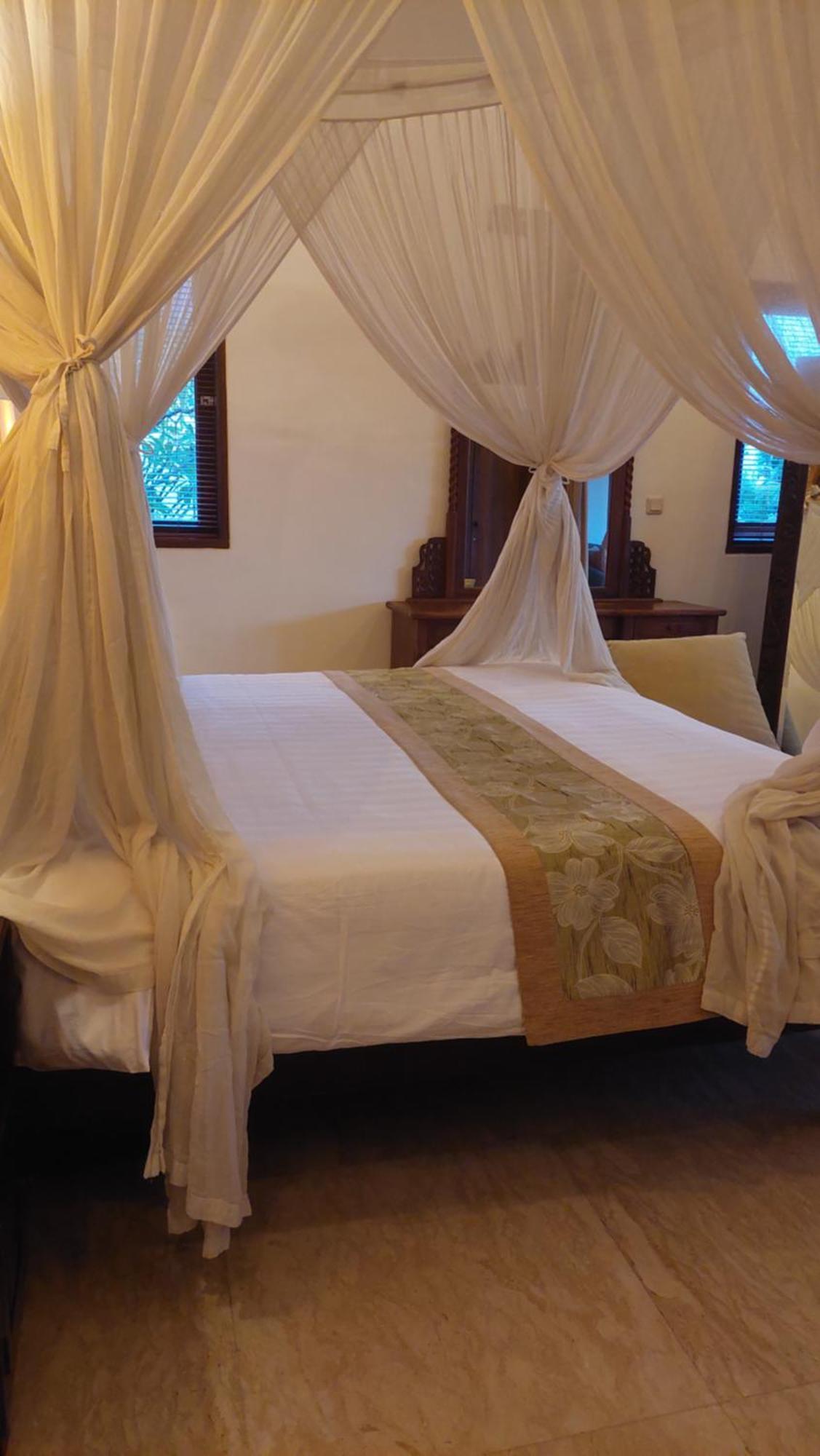 Villa Heliconia Seminyak Habitación foto